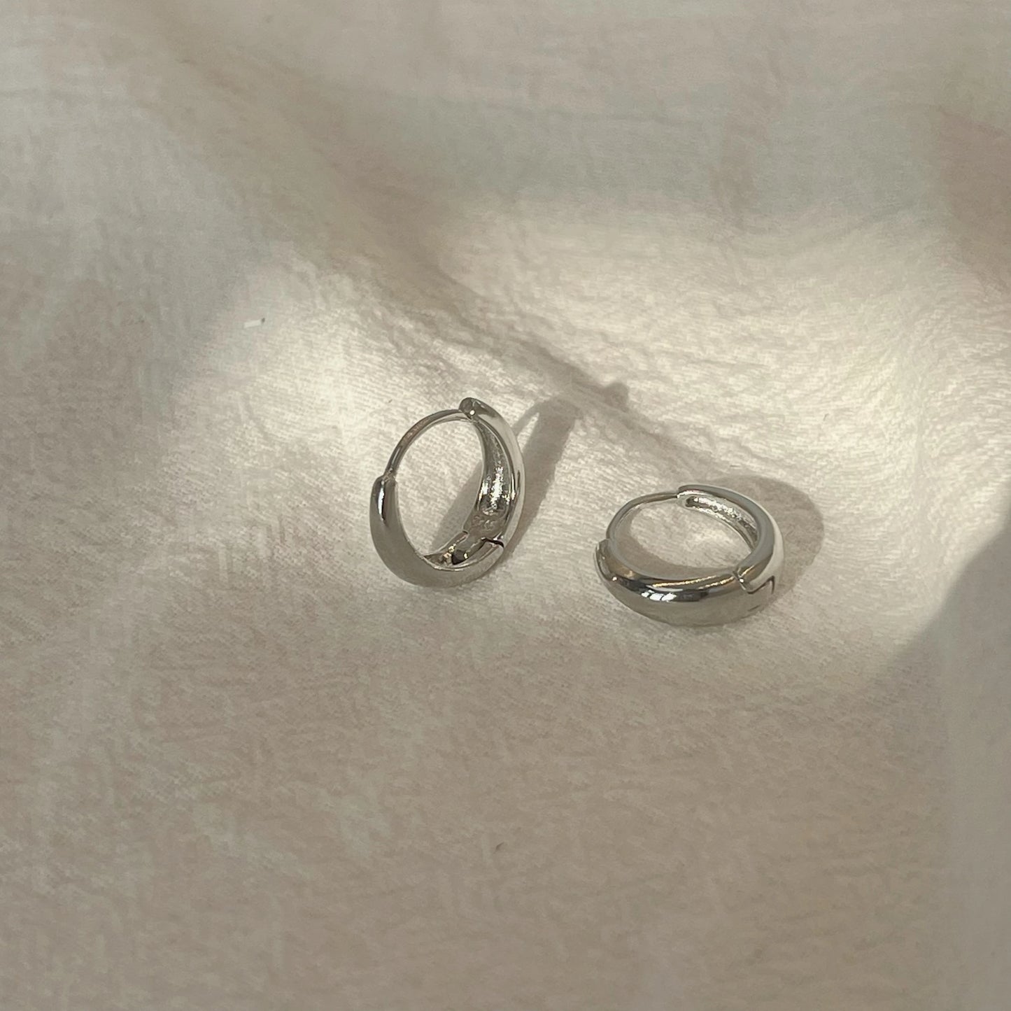 Stainless Steel 1 Pair Minimalist Huggie Hoop Earrings for Women Gold Color Tiny round Circle 6/10/12Mm Punk Unisex Rock Earring