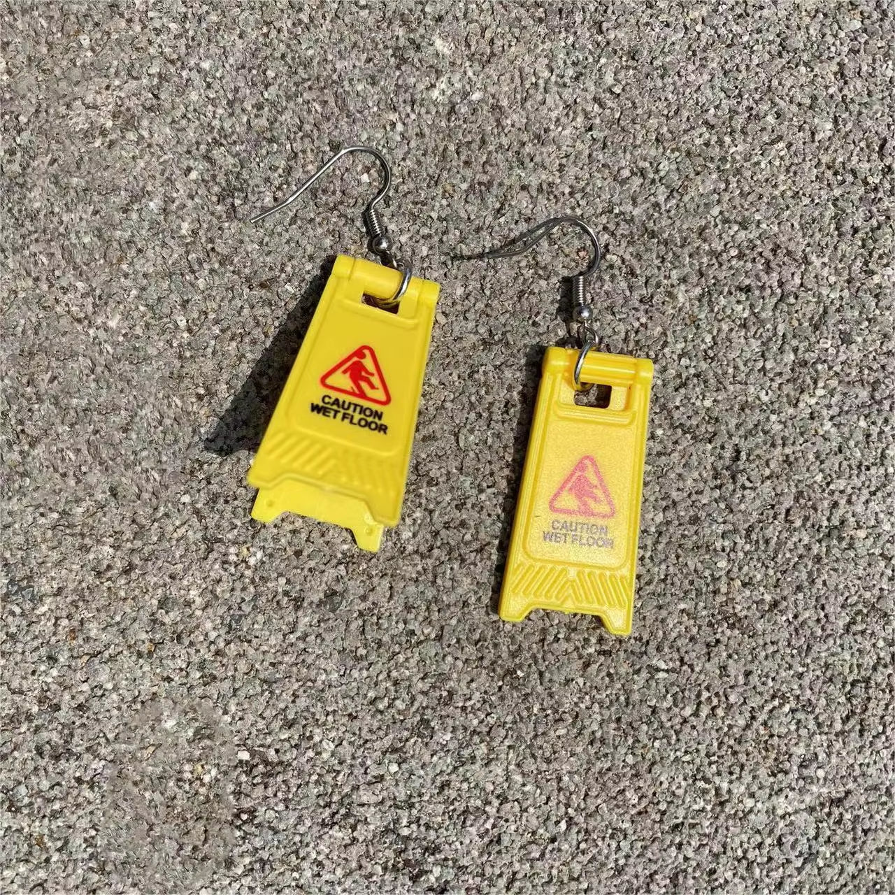 1 Pair of Warning Words Foldable Earrings Special Novelty Funny CAUTION WET FLOOR